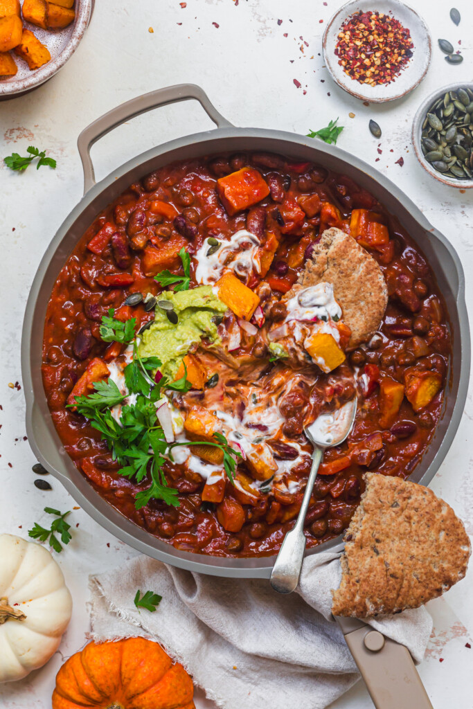 Roasted Pumpkin and Bean Chilli